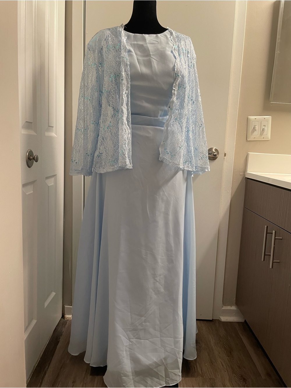 Light Blue Lace Jacket & Gown 2Set